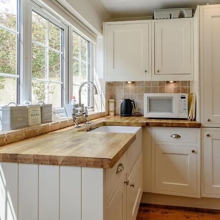 Snowdrop Cottage Wetherby Exteriör bild